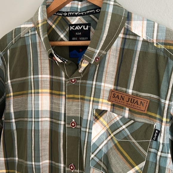 KAVU Men’s Plaid Short Sleeve Button Down Shirt Size Small San Juan Brewing - Picture 4 of 9